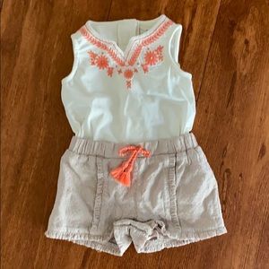 New 3-6 month romper